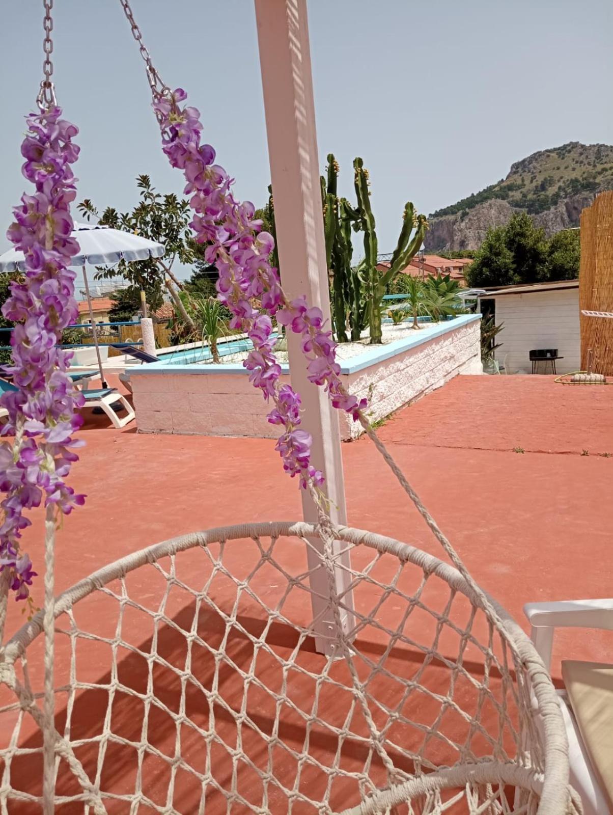Borgomarino'S Room Cefalu Exterior photo